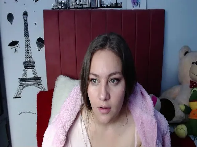 Live sex webcam photo for MiaLorentHott #273632484