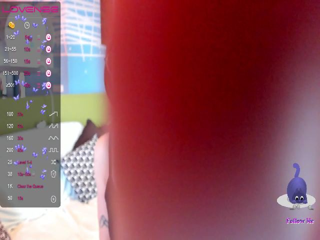 Live sex webcam photo for MiaNemalkova #274208044