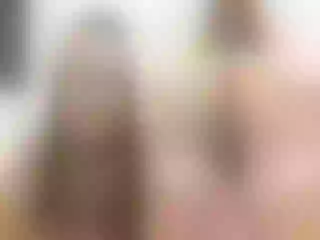 Live sex webcam photo for Mia_29 #272984757