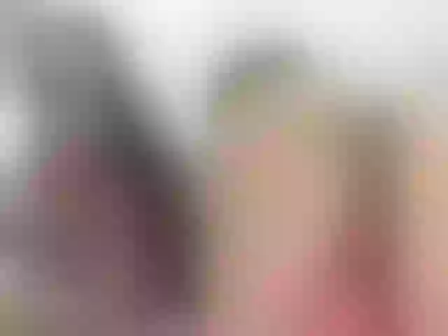 Live sex webcam photo for Mia_29 #273144038