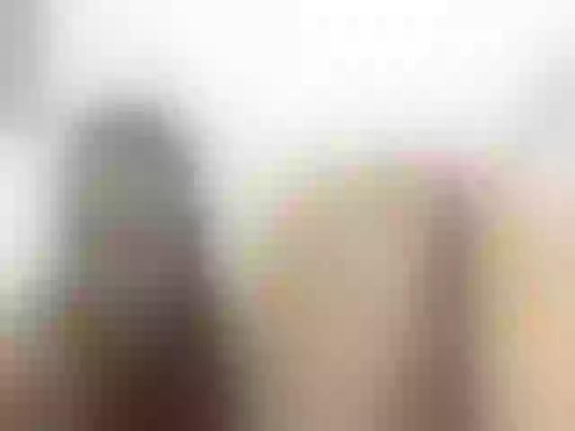 Live sex webcam photo for Mia_29 #273278176