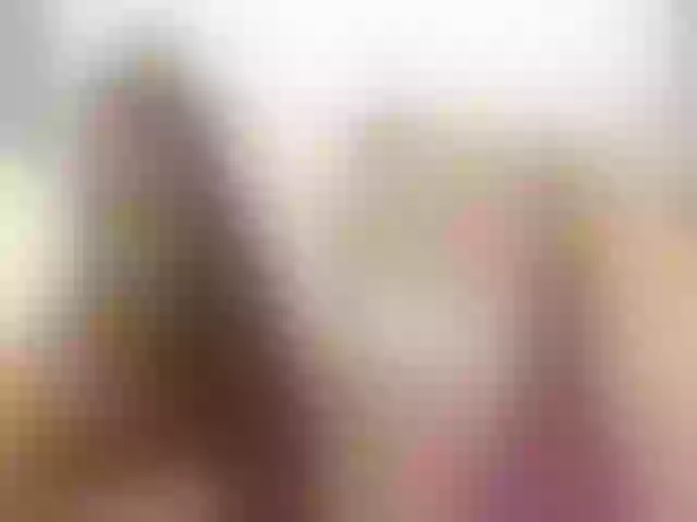 Live sex webcam photo for Mia_29 #273595849