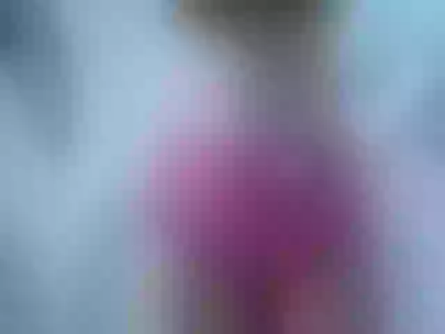 Live sex webcam photo for Mia_Brown_9 #273157512