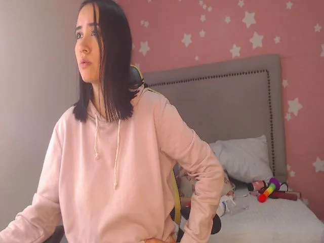 Live sex webcam photo for Mia_lee_e #274656201