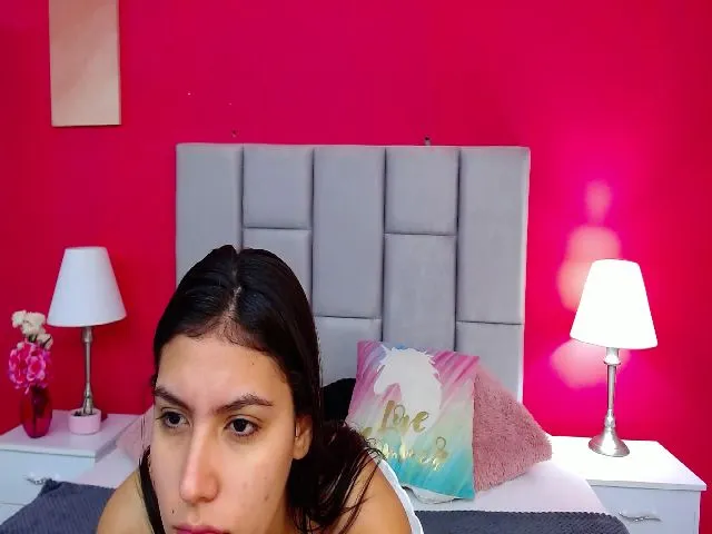 Live sex webcam photo for Mia_thompsons #272240236