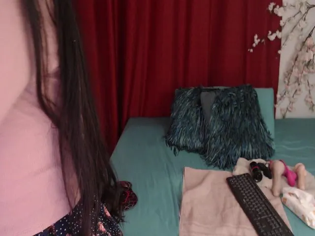 Live sex webcam photo for Miacollins1x #272967264