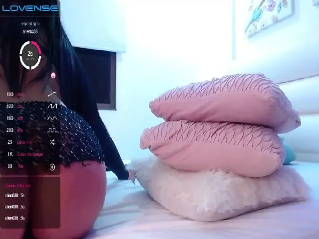 Live sex webcam photo for Michelle_F #272495829