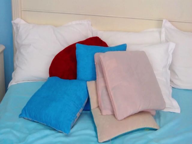 Live sex webcam photo for MilaGrace #273084221