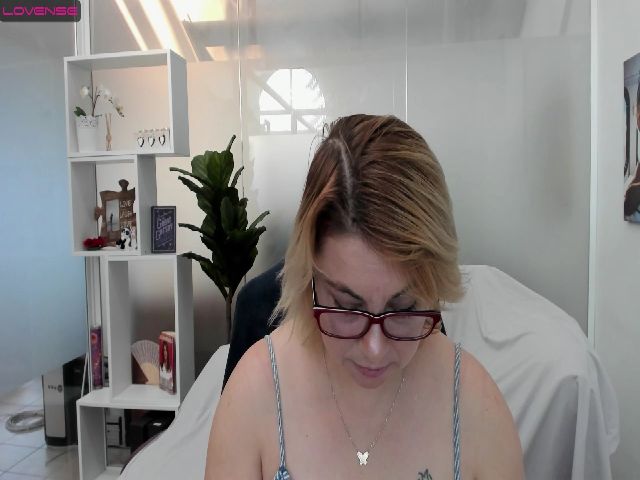 Live sex webcam photo for MilaGrace #274429272