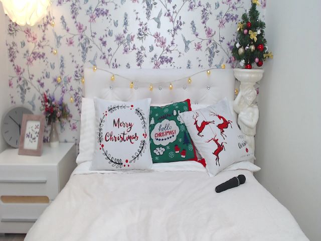 Live sex webcam photo for MilaVox #271934034