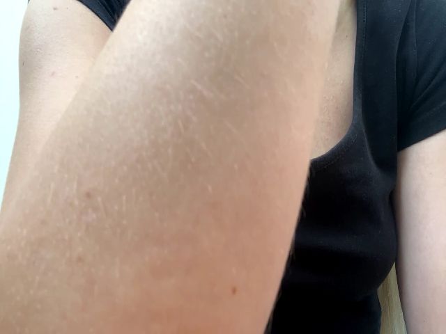 Live sex webcam photo for MilaVox #273572477