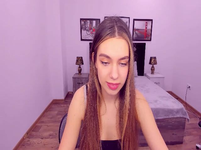 Live sex webcam photo for MilanaWinter #272228539