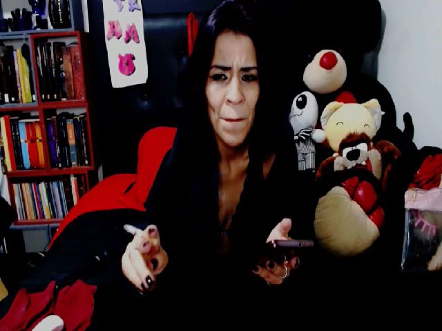 Live sex webcam photo for MilfKatty #271770953