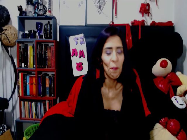 Live sex webcam photo for MilfKatty #272169783