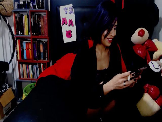 Live sex webcam photo for MilfKatty #272170033