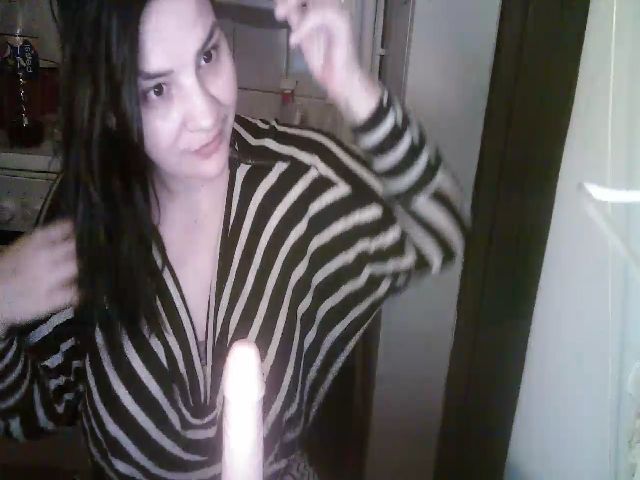 Live sex webcam photo for Milflusy992 #272026607