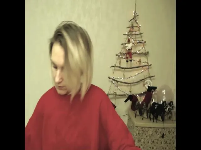 Live sex webcam photo for MiliEsiens #271732001