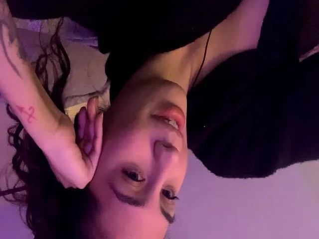 Live sex webcam photo for Milky_Bunny #271881601