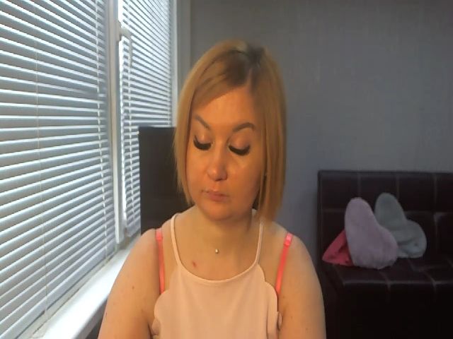 Live sex webcam photo for Milli_Mila #272108015