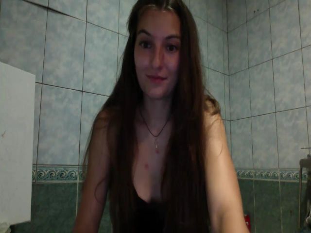 Live sex webcam photo for MiloccaBoom #274395337