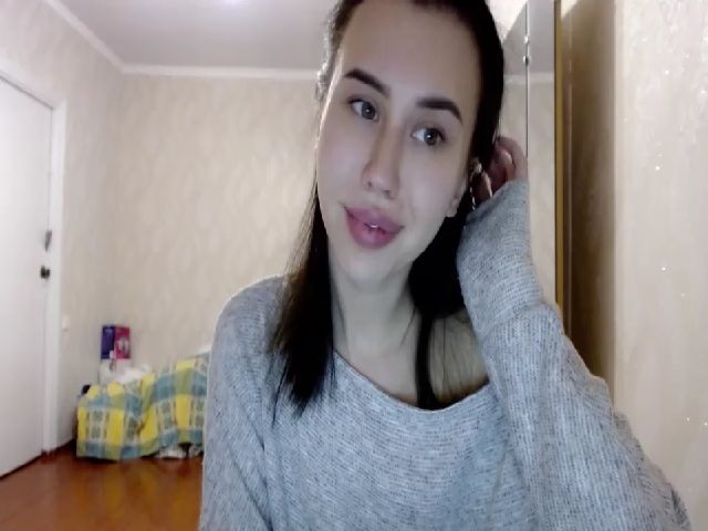 Live sex webcam photo for MiniDivaa #273070115