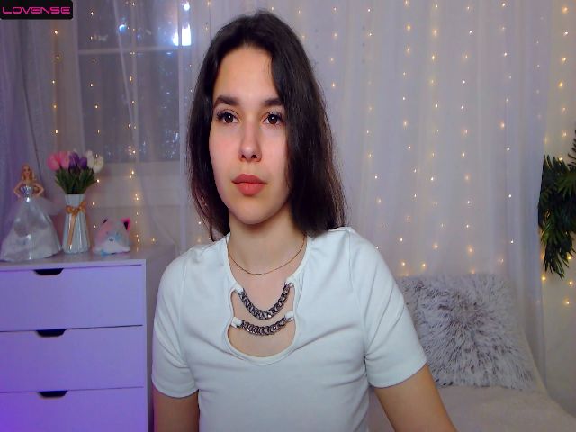 Live sex webcam photo for Minne_mouse_ #273688197