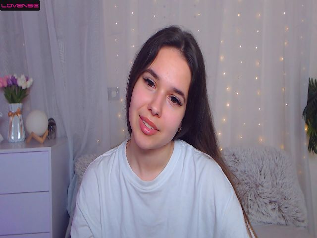 Live sex webcam photo for Minne_mouse_ #273887580