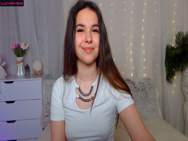 Live sex webcam photo for Minne_mouse_ #274003816
