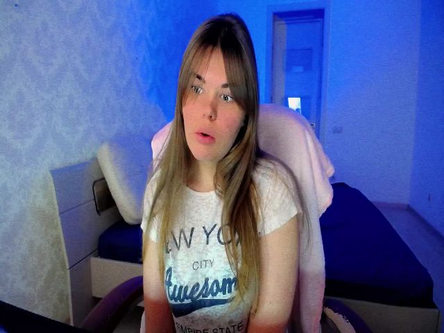 Live sex webcam photo for Miranda_Medi #272399371