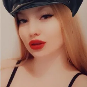 Live sex webcam photo for Miss4x #278211626