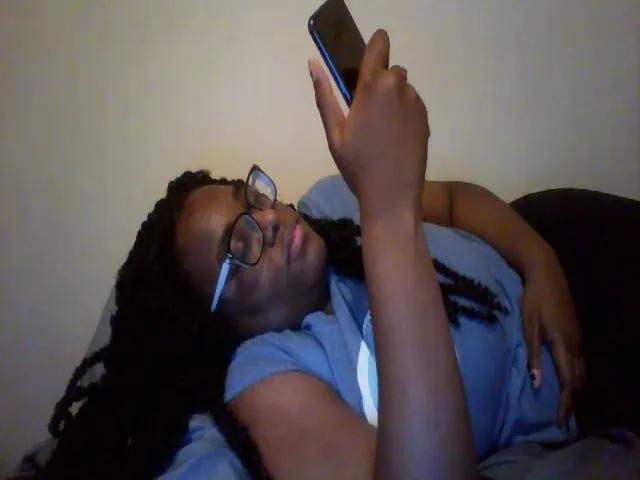 Live sex webcam photo for MissCc99 #272614000