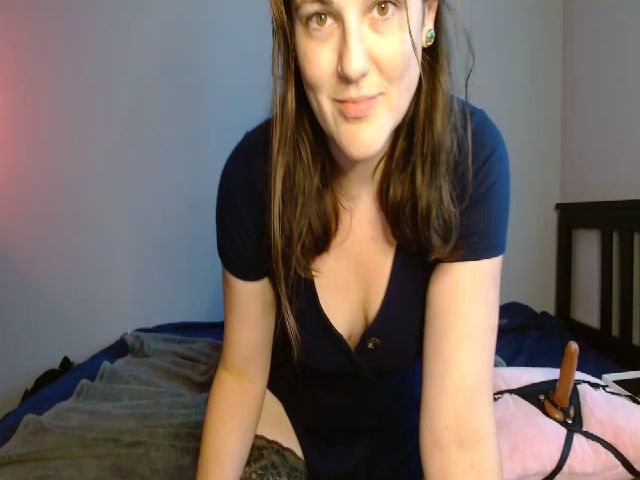 Live sex webcam photo for MissCherryM #274127005