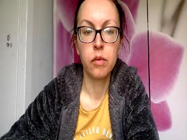 Live sex webcam photo for MissClaries #273459165