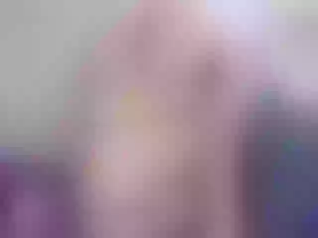 Live sex webcam photo for MissCumming #273972547
