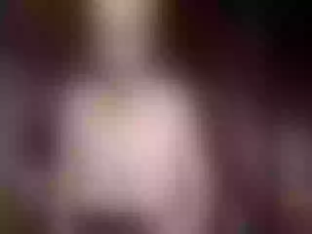 Live sex webcam photo for MissCumming #274301527