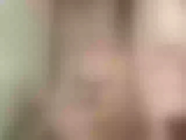Live sex webcam photo for MissCumming #274385392