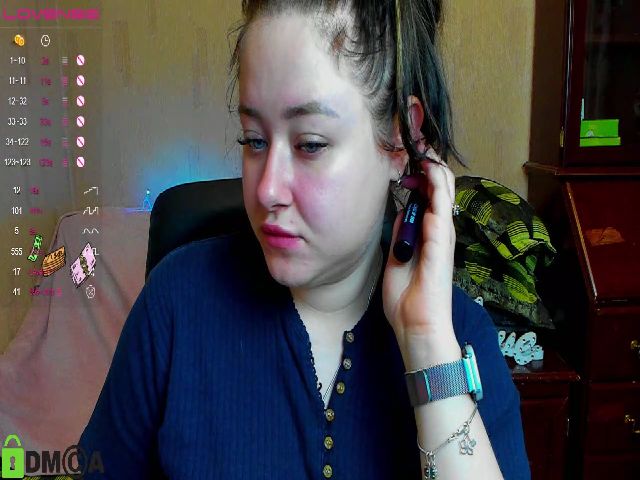 Live sex webcam photo for MissDiaa #273642751