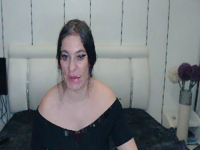 Live sex webcam photo for MissEva0 #272813881