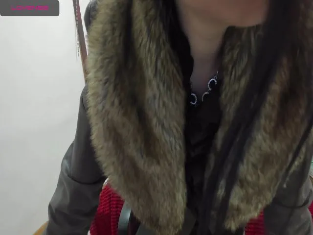 Live sex webcam photo for MissIvyJoker #272633107