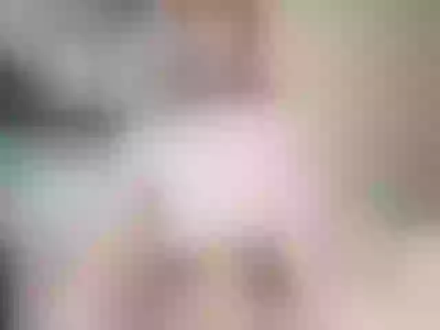 Live sex webcam photo for MissLilie #272507487