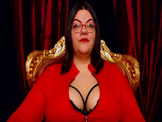 Live sex webcam photo for MissLillyBBW #271790563