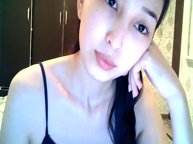 Live sex webcam photo for MissMolly____ #271714288