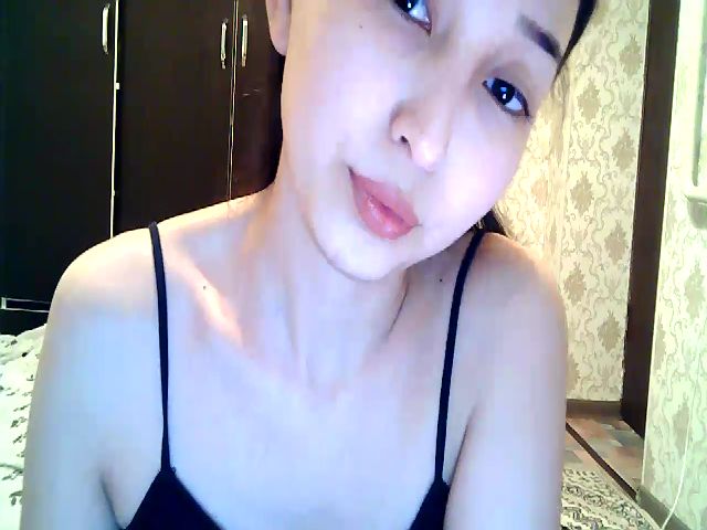 Live sex webcam photo for MissMolly____ #271714350