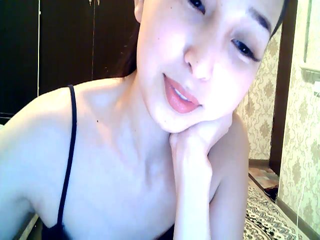 Live sex webcam photo for MissMolly____ #271820198