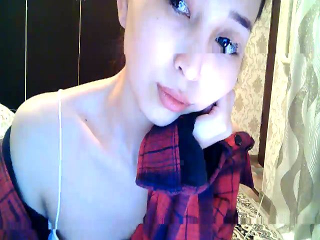 Live sex webcam photo for MissMolly____ #272220692