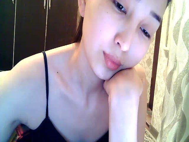 Live sex webcam photo for MissMolly____ #272231859