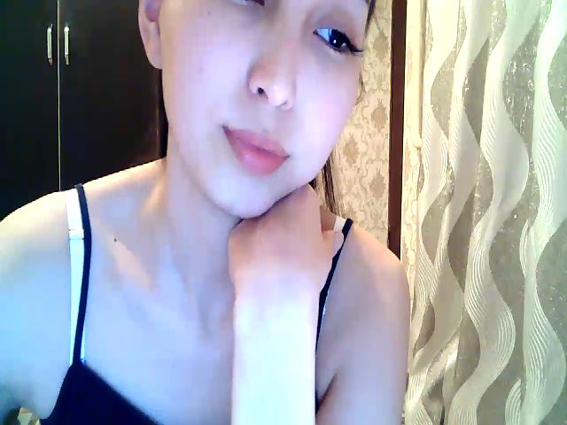 Live sex webcam photo for MissMolly____ #272469727