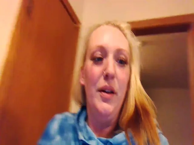 Live sex webcam photo for MissNatty69 #272708216