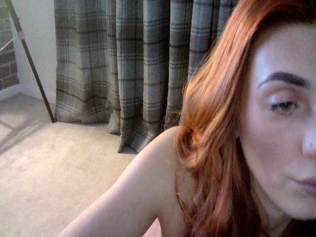 Live sex webcam photo for MissRose2792 #272278148