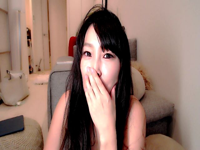 Live sex webcam photo for MissSakura___ #272887645